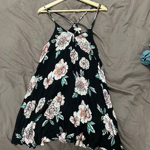 Roxy floral summer dress/bathing suit cover up SZ M